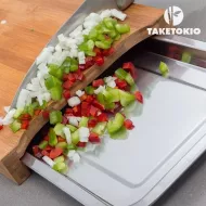 Bambusowa deska do krojenia z tacą TakeTokio