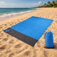Duża mata na plażę lub łono natury – niebieska